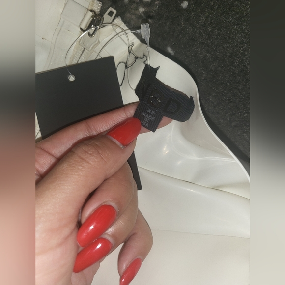 10. NWT NBD LATEX CITRA MIDI SKIRT SIZE XS - Picture 6 of 8